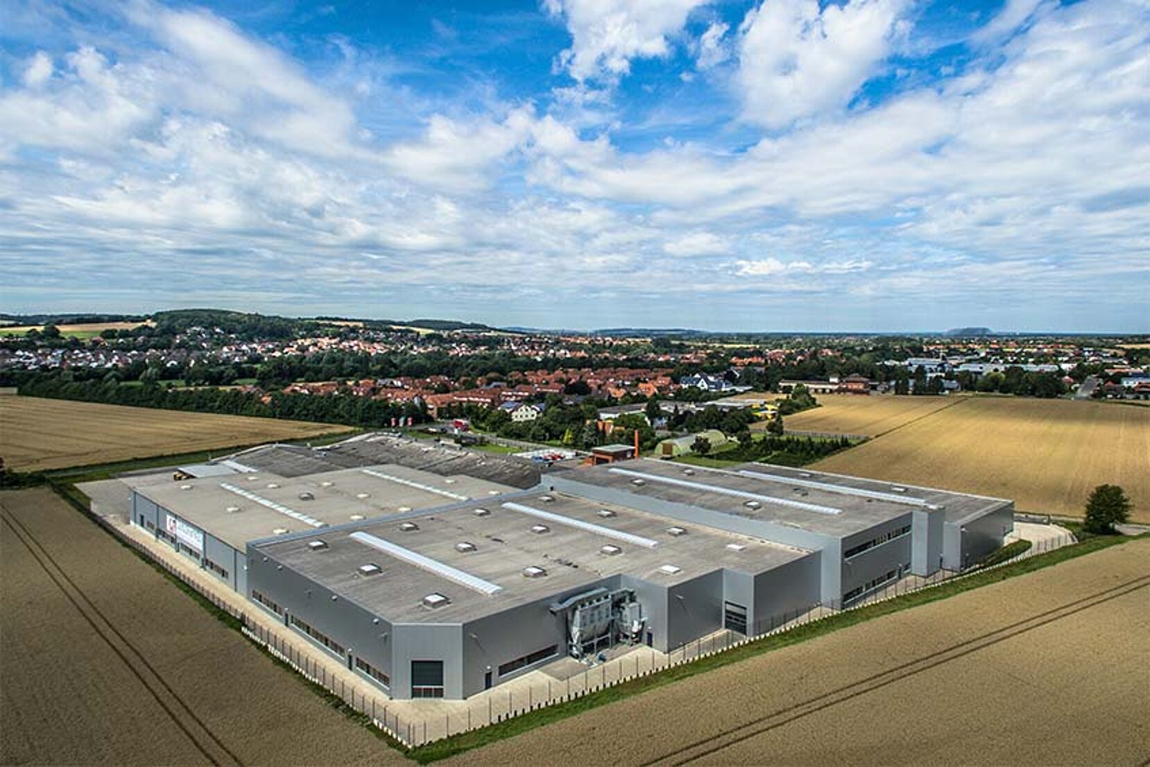 Gissler & Pass Luftaufnahme Produktionsstandort Rodenberg OPTENDA Kunde